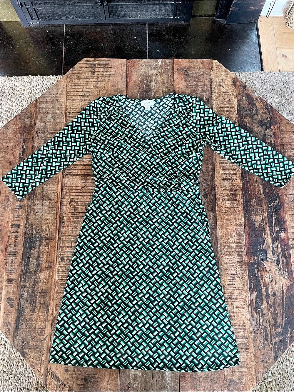 Ann Taylor LOFT Geometric Print Faux Wrap Dress Green & Black Size 4